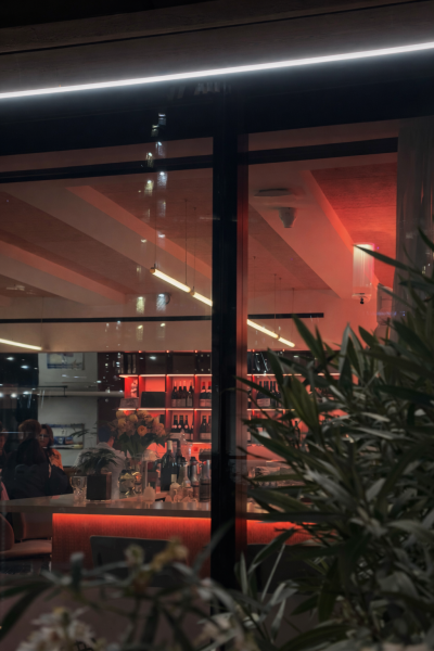 Le Palais : restaurant élégant et modulable à Paris 17, idéal pour vin d’honneur jusqu’à 300 invités.