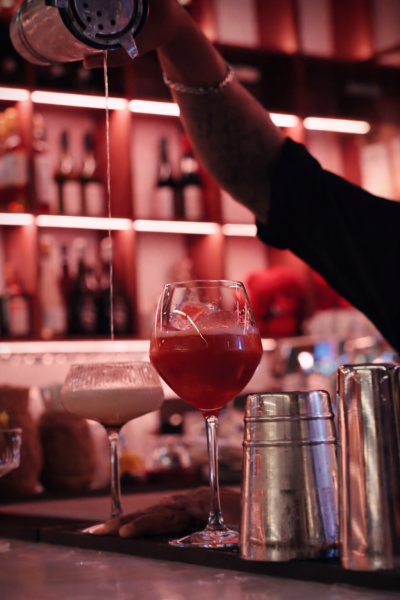 Restaurant avec salle privée  pour un  dîner entre collègues, ambiance cosy et animation musicale sur demande à Paris 17