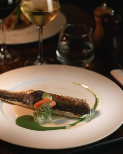 restaurant le palais 17 a ne pas manquer pour vos sorties le week end près de la porte de clichy 